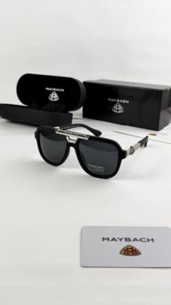 Maybach silver black 25017